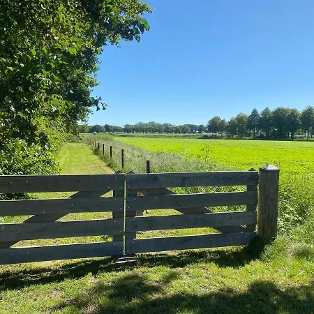 Landelijk En Ruim In