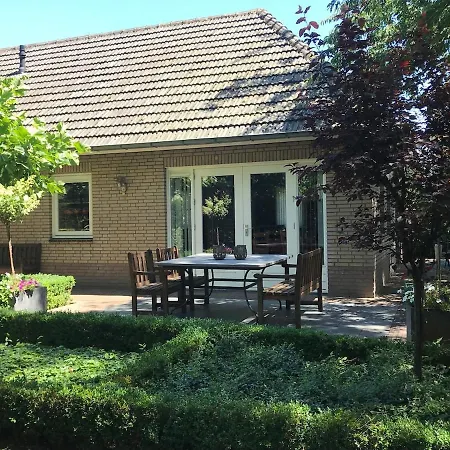 Landelijk En Ruim In Сasa de vacaciones *
